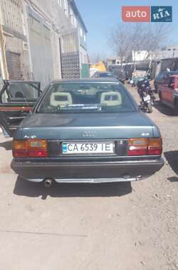 Седан Audi 100 1988 в 