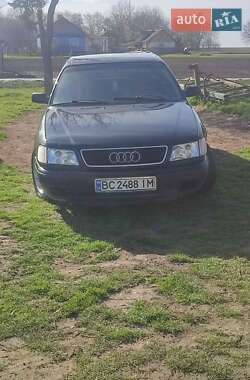 Седан Audi 100 1992 в Иваничах