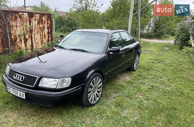 Седан Audi 100 1994 в Днепре