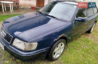 Универсал Audi 100 1992 в Сваляве