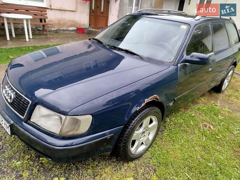 Універсал Audi 100 1992 в Сваляві