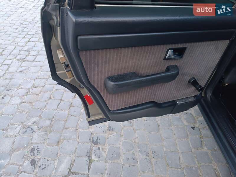 Седан Audi 100 1990 в Кам'янець-Подільському