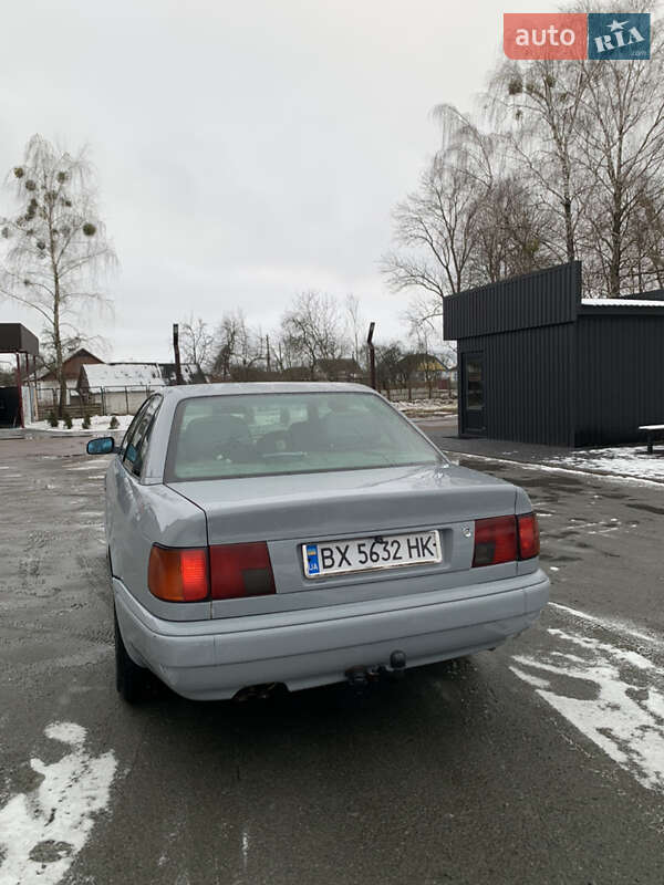 Седан Audi 100 1994 в Киеве