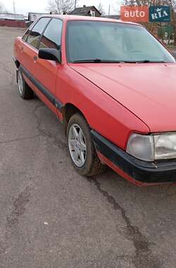 Седан Audi 100 1990 в Заречном