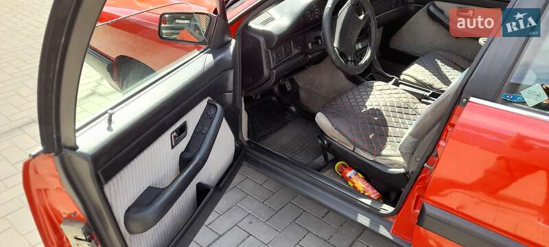 Седан Audi 100 1991 в Кременчуці