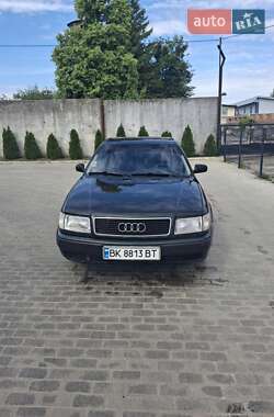 Седан Audi 100 1994 в Березному