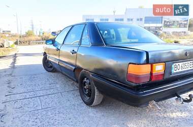 Седан Audi 100 1987 в 