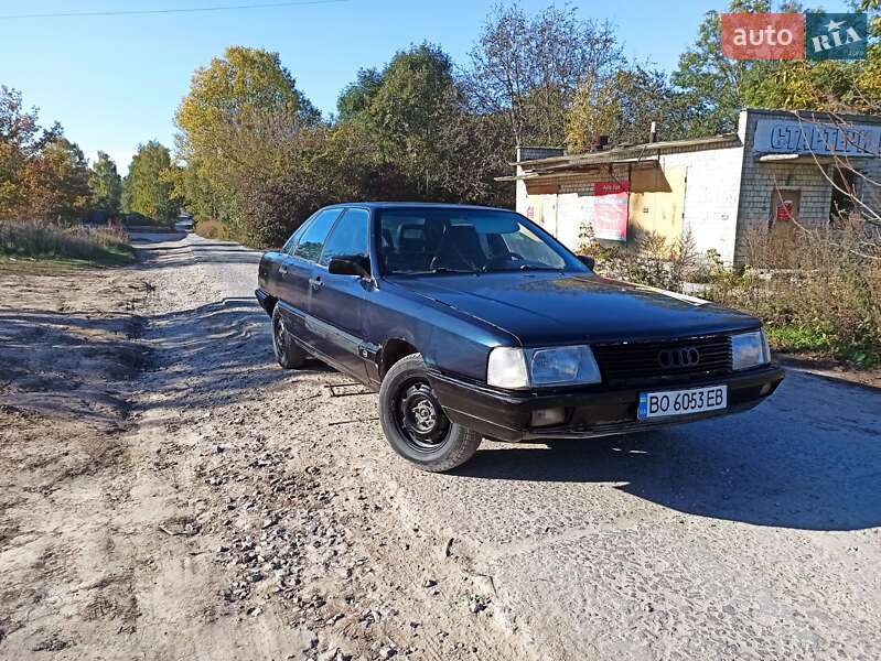 Седан Audi 100 1987 в Тернополі