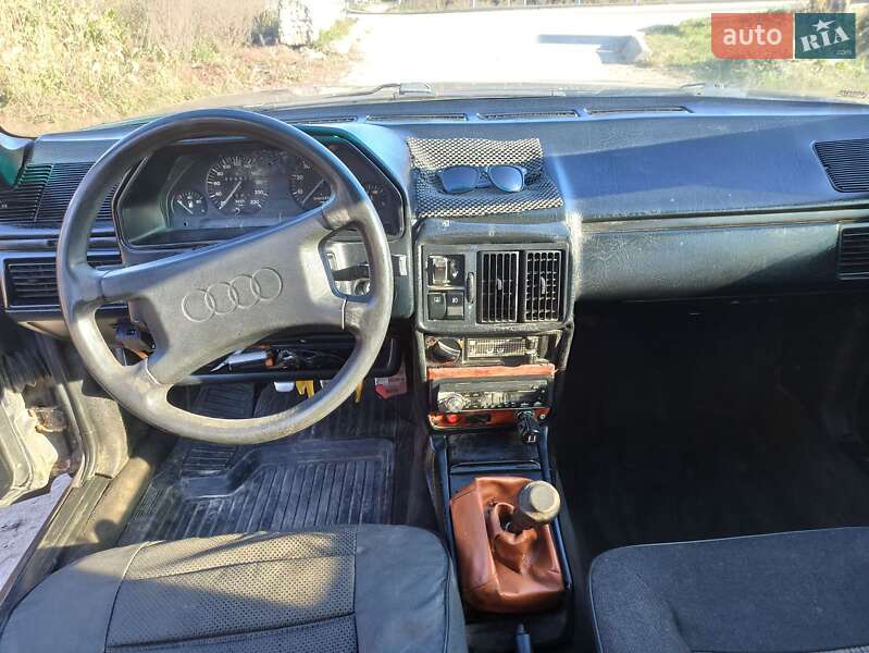 Седан Audi 100 1987 в Тернополі