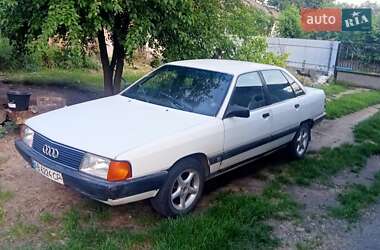Седан Audi 100 1990 в Гайвороне