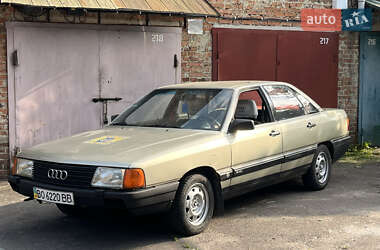 Седан Audi 100 1986 в Рівному