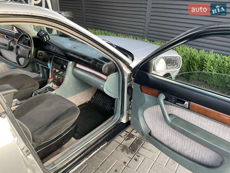 Седан Audi 100 1991 в Черкассах