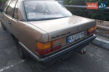 Седан Audi 100 1983 в 