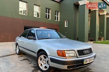 Седан Audi 100 1991 в Славуті