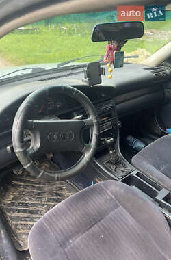 Седан Audi 100 1991 в 
