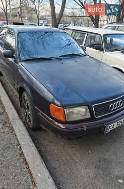 Седан Audi 100 1994 в Киеве