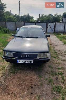 Седан Audi 100 1987 в Малине