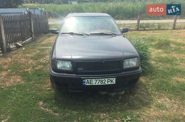 Седан Audi 100 1992 в Кривом Роге