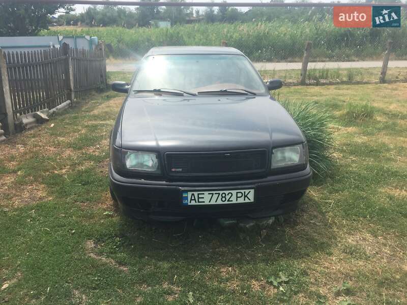 Седан Audi 100 1992 в Кривому Розі
