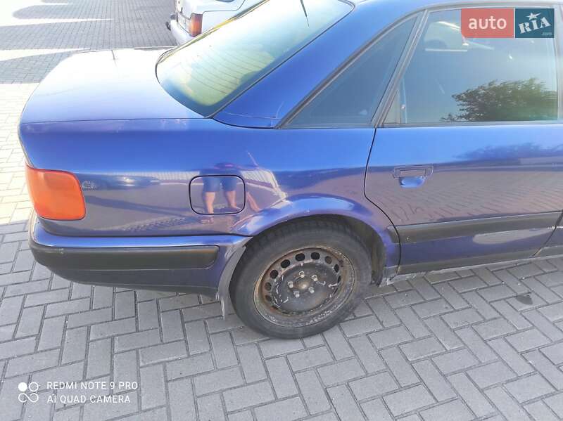 Седан Audi 100 1993 в Запорожье