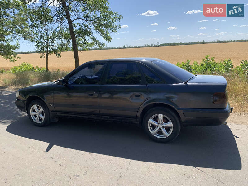 Седан Audi 100 1992 в Николаеве фото 3 Седан Audi 100 1992 в Николаеве