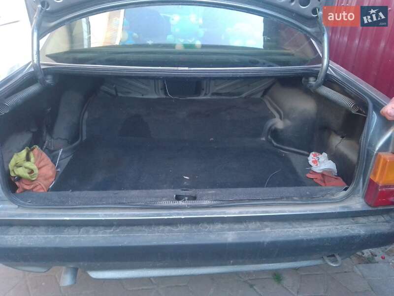 Универсал Audi 100 1990 в Костополе фото 2 Универсал Audi 100 1990 в Костополе