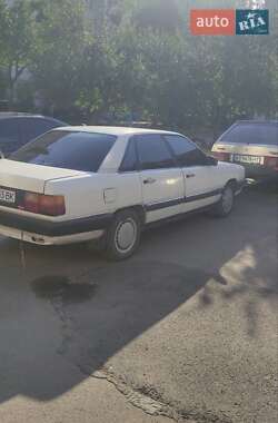 Седан Audi 100 1986 в Ивано-Франковске