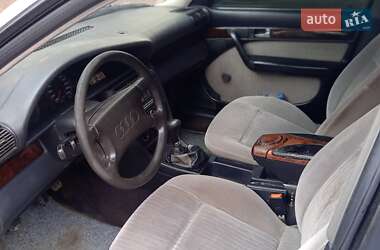 Седан Audi 100 1992 в 