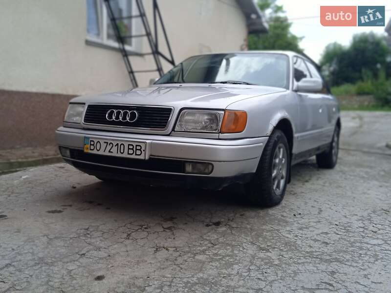 Седан Audi 100 1992 в Тернополі