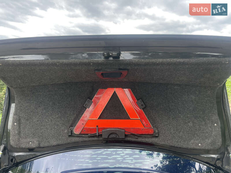 Седан Audi 100 1992 в Броварах