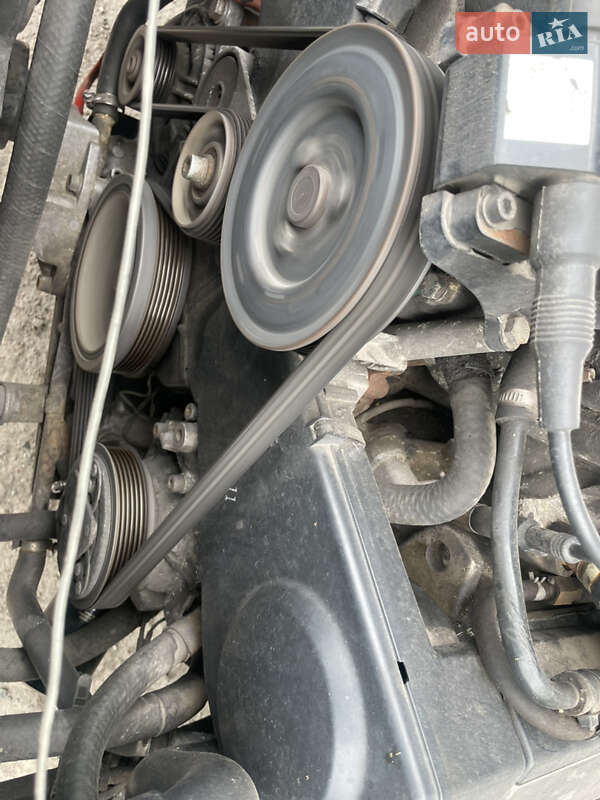 Седан Audi 100 1992 в Броварах