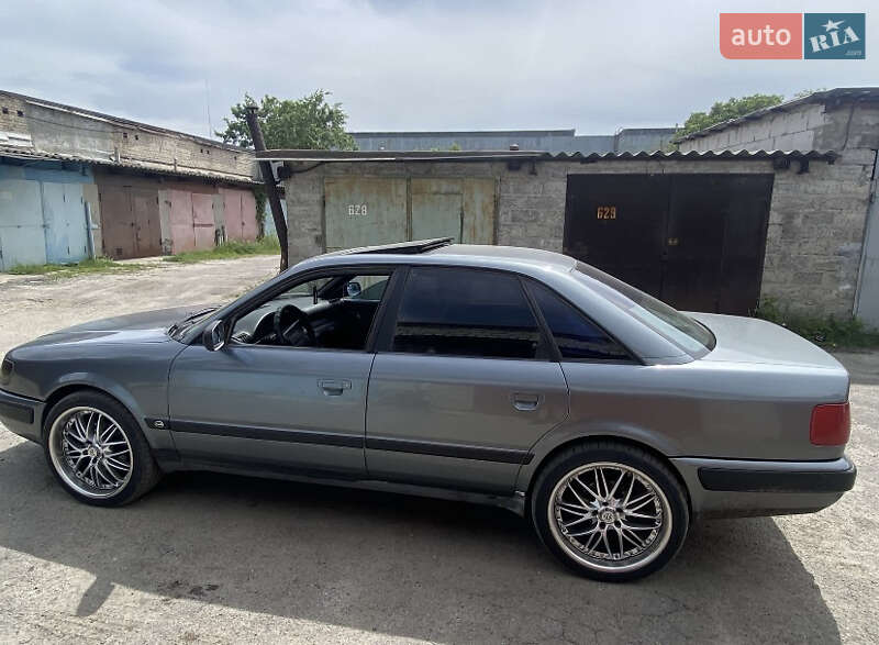 Седан Audi 100 1994 в Харкові