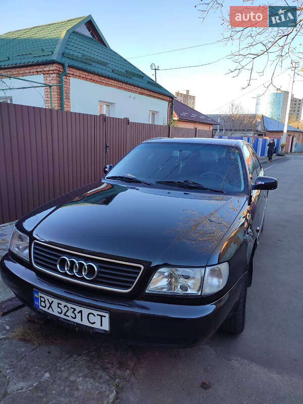 Седан Audi 100 1993 в Хмельницькому