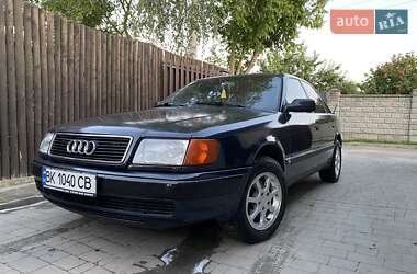 Седан Audi 100 1992 в Рівному