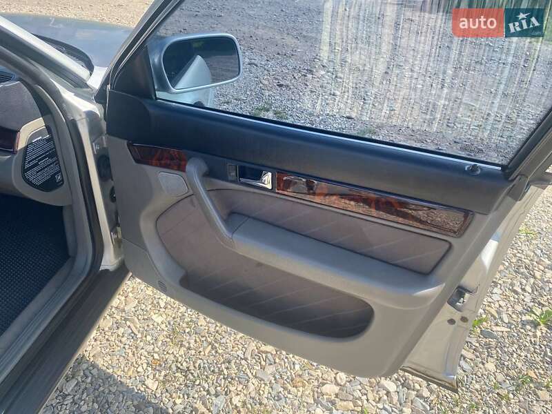 Седан Audi 100 1991 в Івано-Франківську