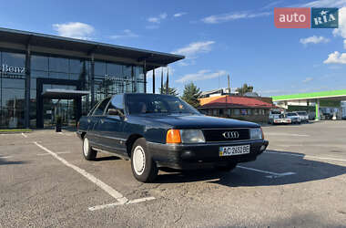 Седан Audi 100 1990 в Луцьку