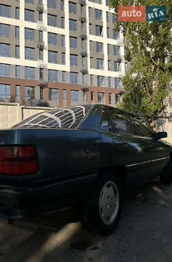 Седан Audi 100 1991 в Киеве