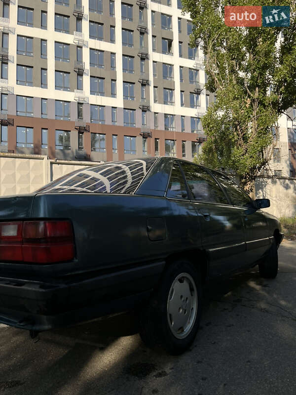 Седан Audi 100 1991 в Киеве