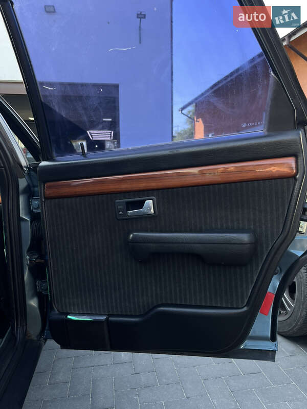 Седан Audi 100 1991 в Киеве