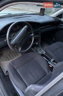 Седан Audi 100 1994 в  фото 8 Седан Audi 100 1994 в
