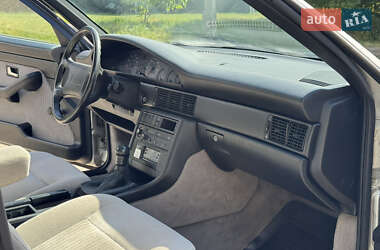 Седан Audi 100 1984 в 