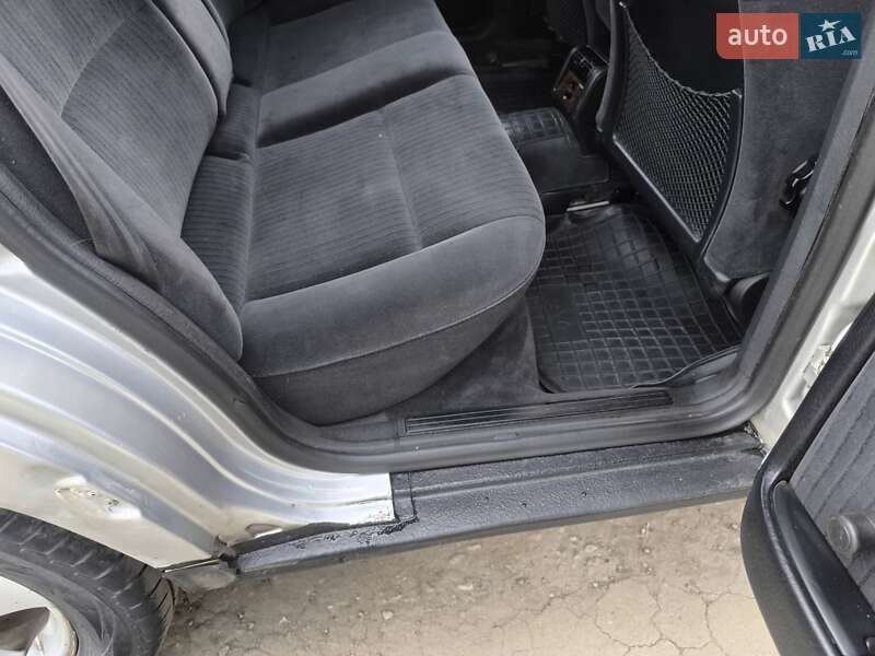 Седан Audi 100 1992 в Сумах фото 15 Седан Audi 100 1992 в Сумах