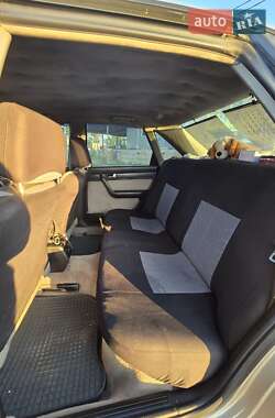 Седан Audi 100 1991 в 