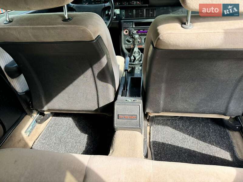 Седан Audi 100 1988 в Черновцах фото 9 Седан Audi 100 1988 в Черновцах