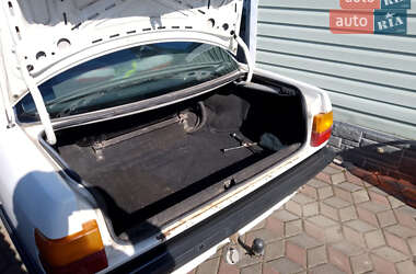 Седан Audi 100 1988 в  фото 3 Седан Audi 100 1988 в