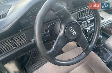 Седан Audi 100 1989 в 