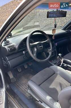 Седан Audi 100 1991 в 