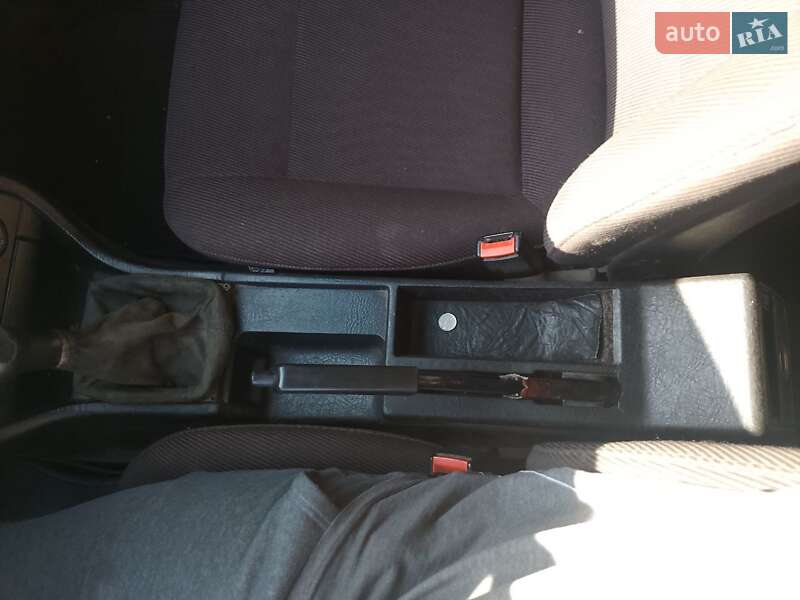 Седан Audi 100 1989 в Шепетівці