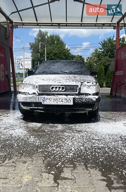 Седан Audi 100 1991 в Чернівцях