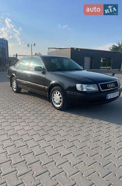 Седан Audi 100 1992 в Чернівцях